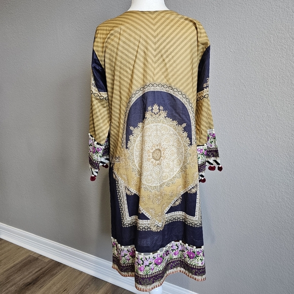 Printed Lawn Shirt with Silk Dupatta Set Beaded Bordered - Picture 6 of 13